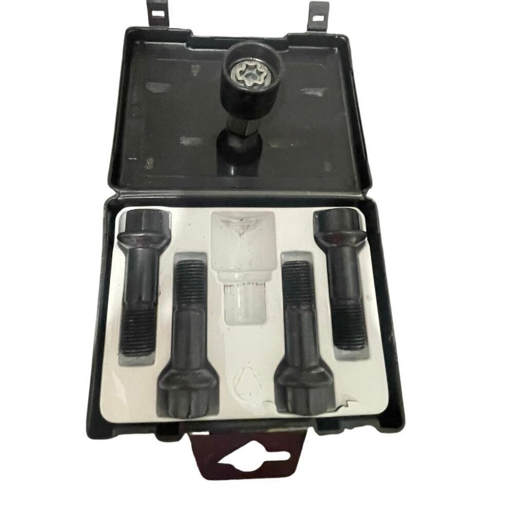 Mercedes-Benz wheel locks for light-alloy wheels versatile avoid theft - Picture 2 of 10